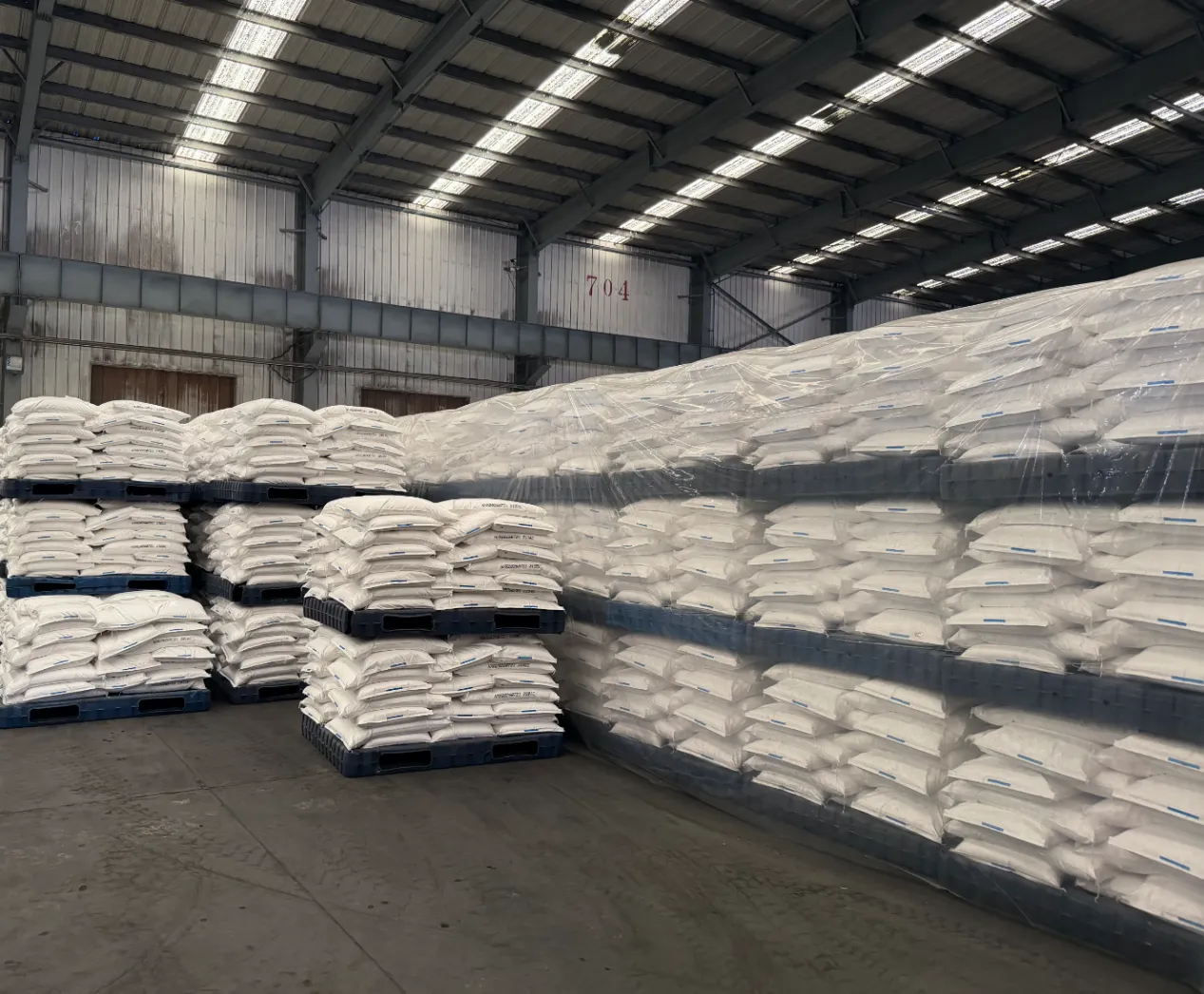 Bulk soda ash, baking soda, caustic soda - the export supply of alkali.